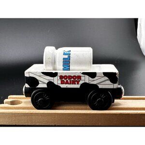 Thomas Wooden Railway 2003 Sodor Milk Train Car With Milk Container Vtg Cow Gift